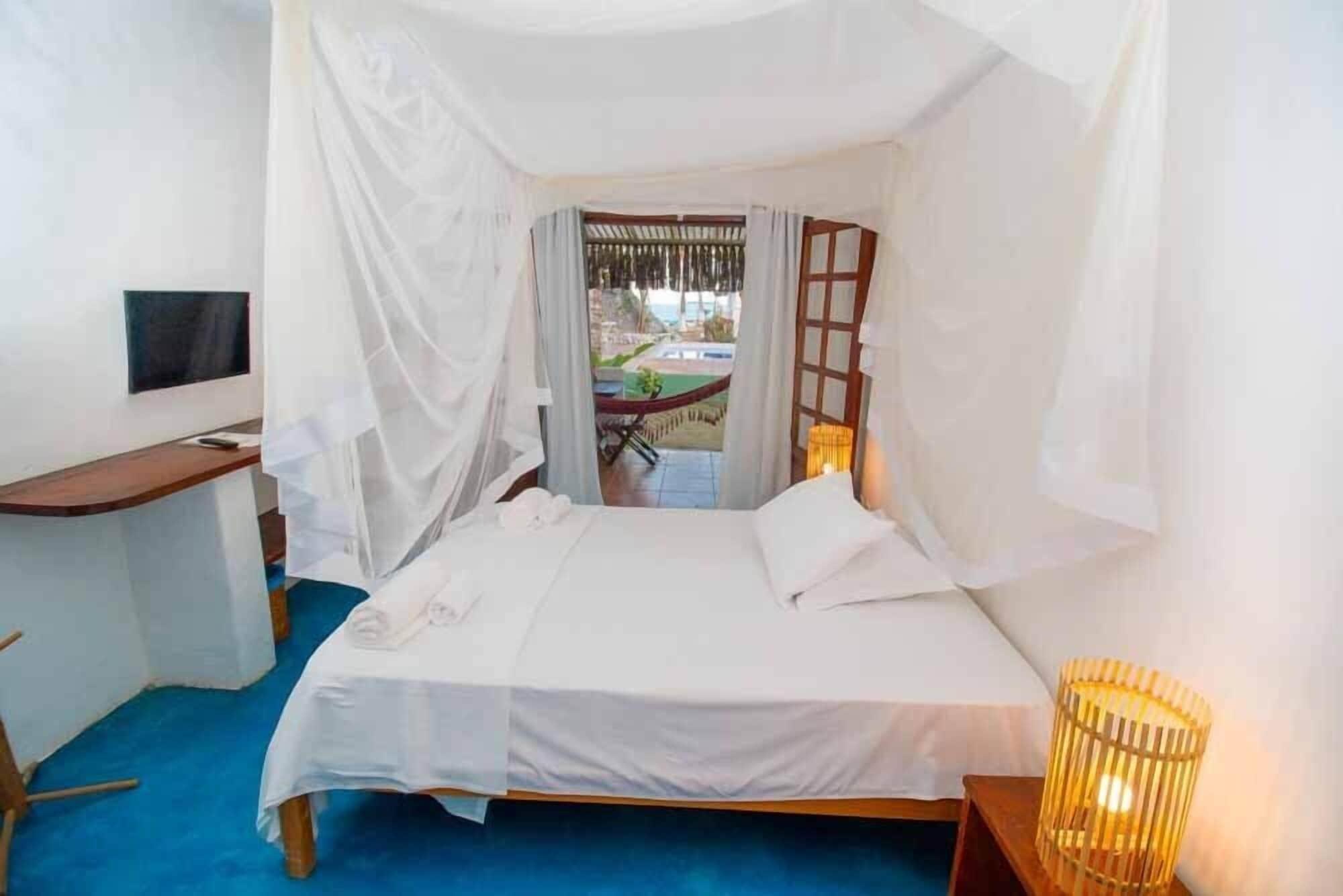 Travel Inn Trancoso Garden Bagian luar foto